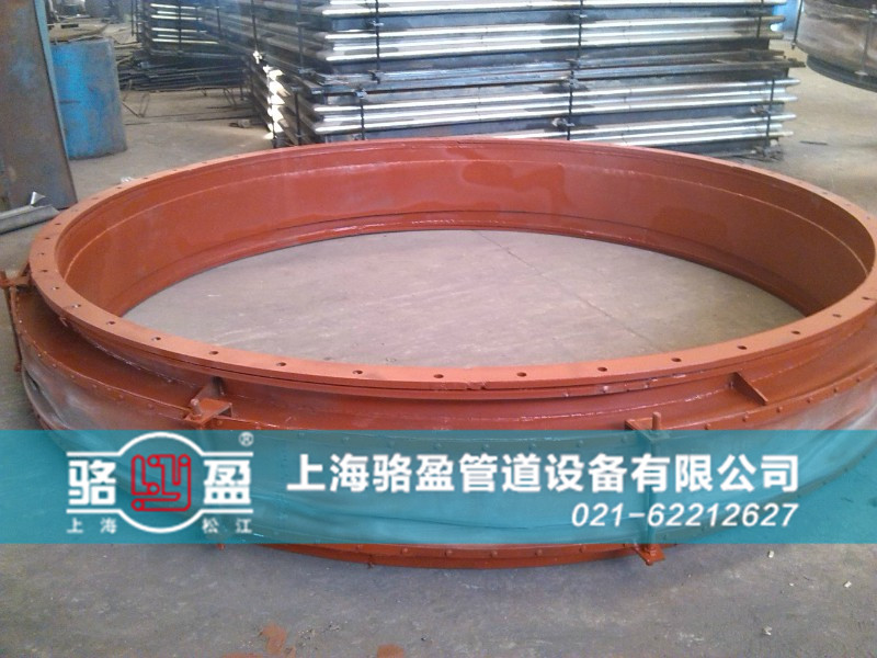 非金屬<a href=http://www.izacollection.com target=_blank class=infotextkey>補(bǔ)償器</a>附加限位裝置